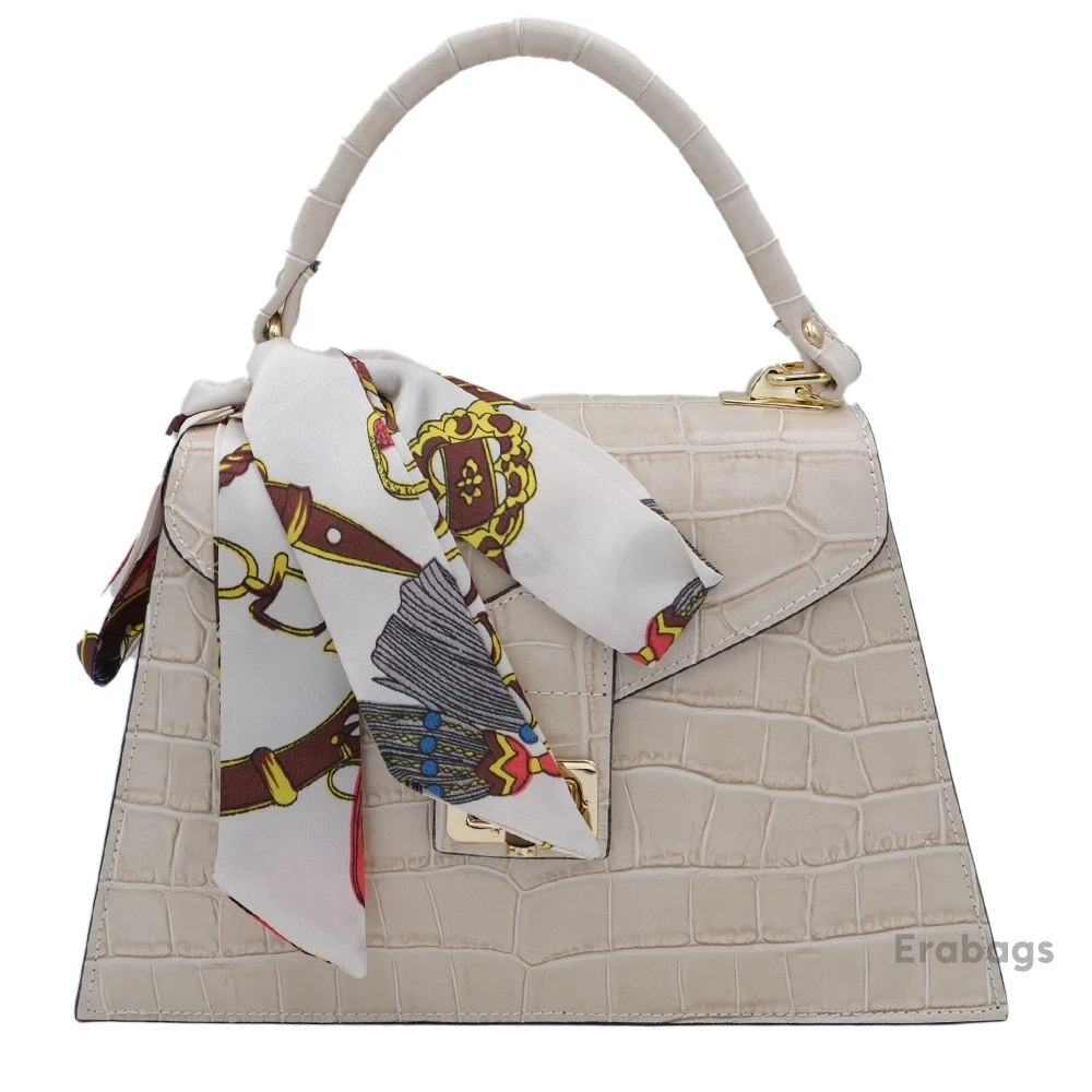 leather_bag_2_202507200121.webp