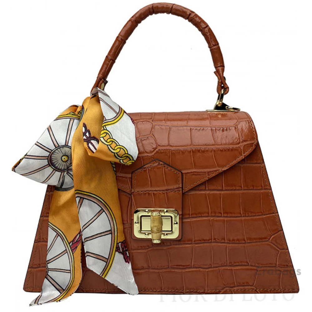 leather_bag_7_202507200121.webp