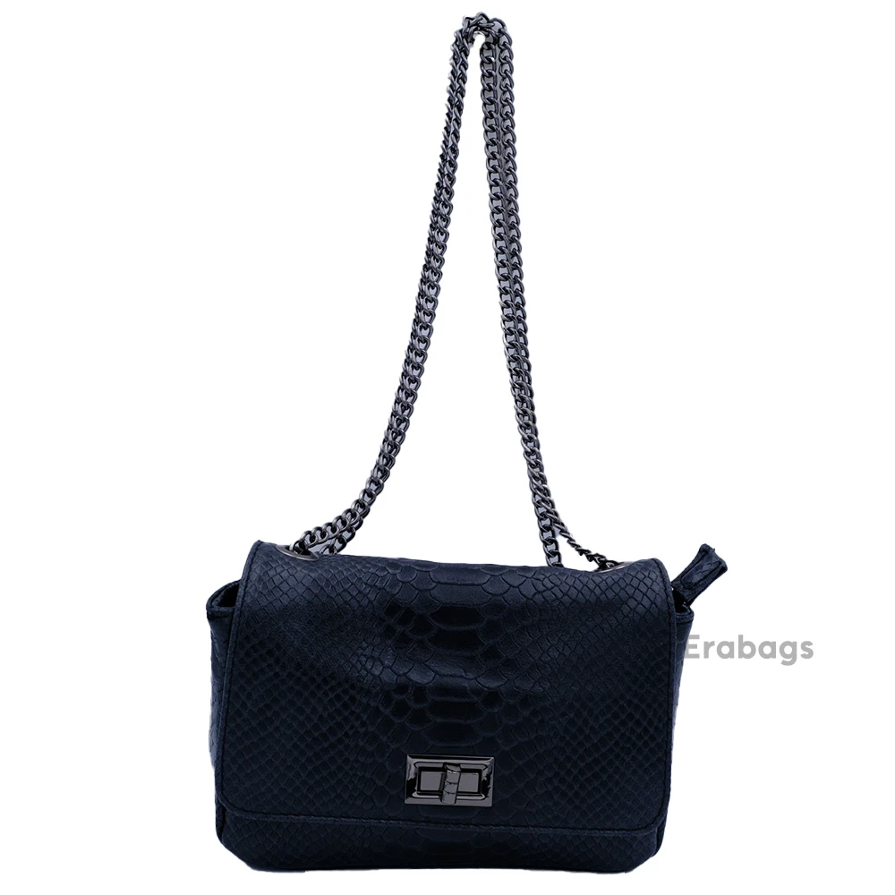 leather_bag_2_202507201547.webp