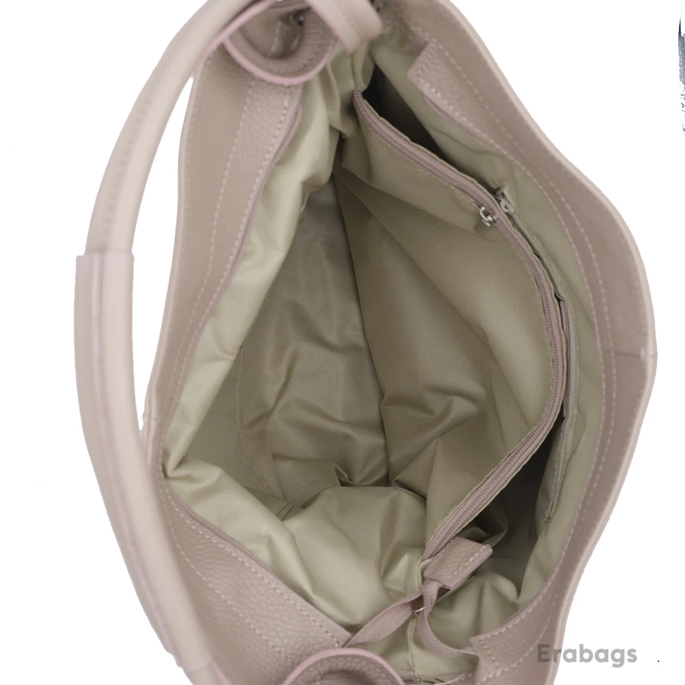 leather_bag_5_20250721_1429.webp