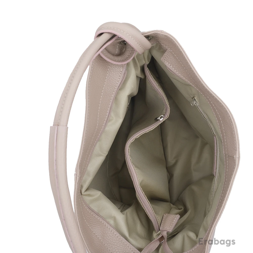 leather_bag_6_20250721_1429.webp