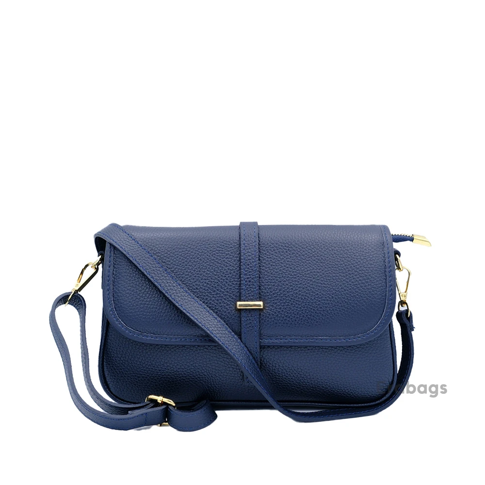 leather_bag_2_202507232209.webp