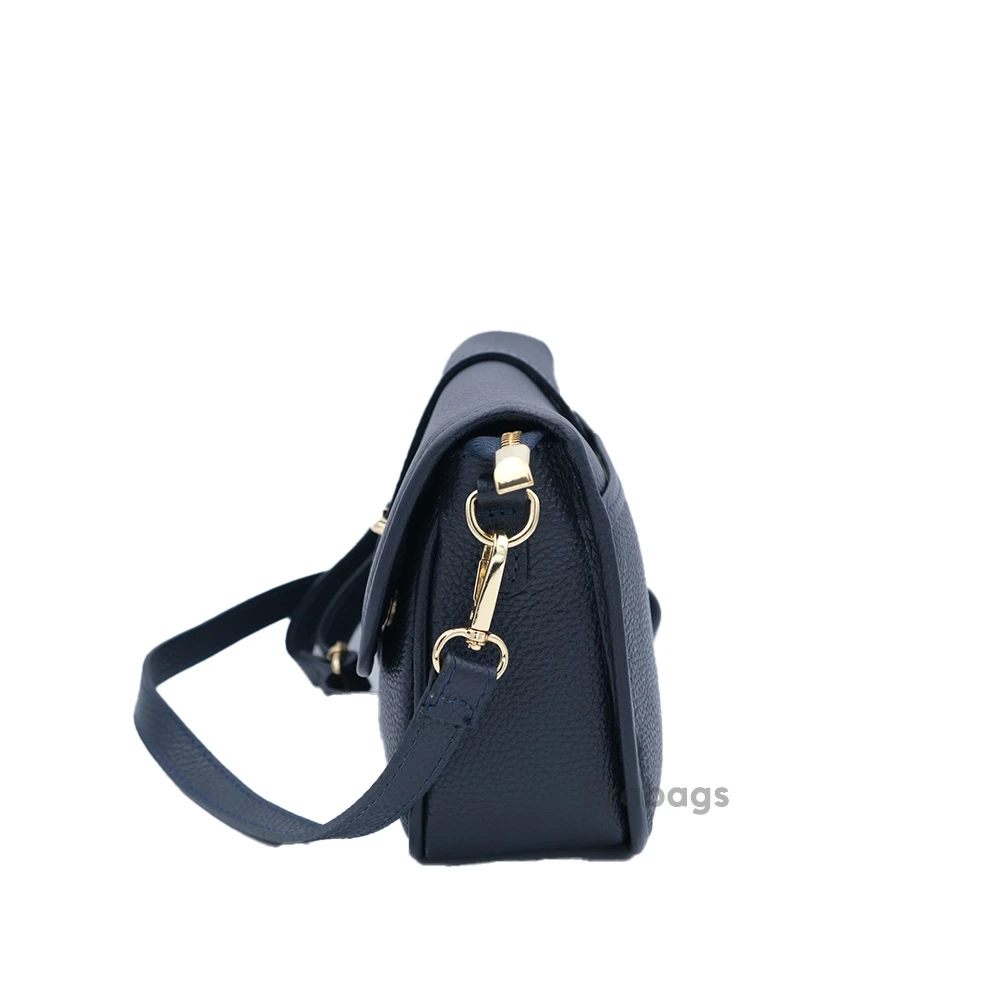 leather_bag_3_202507232209.webp