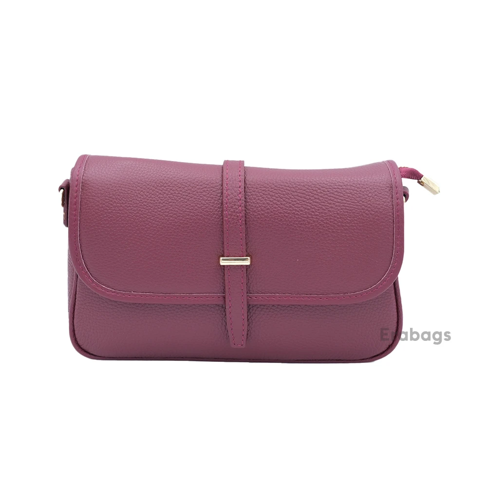 leather_bag_8_202507232209.webp