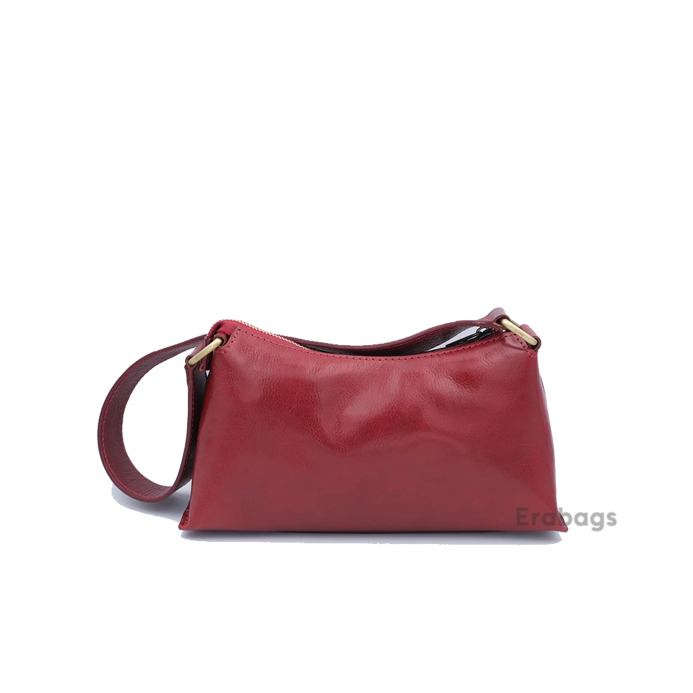 leather_bag_2_20250724_1136.webp