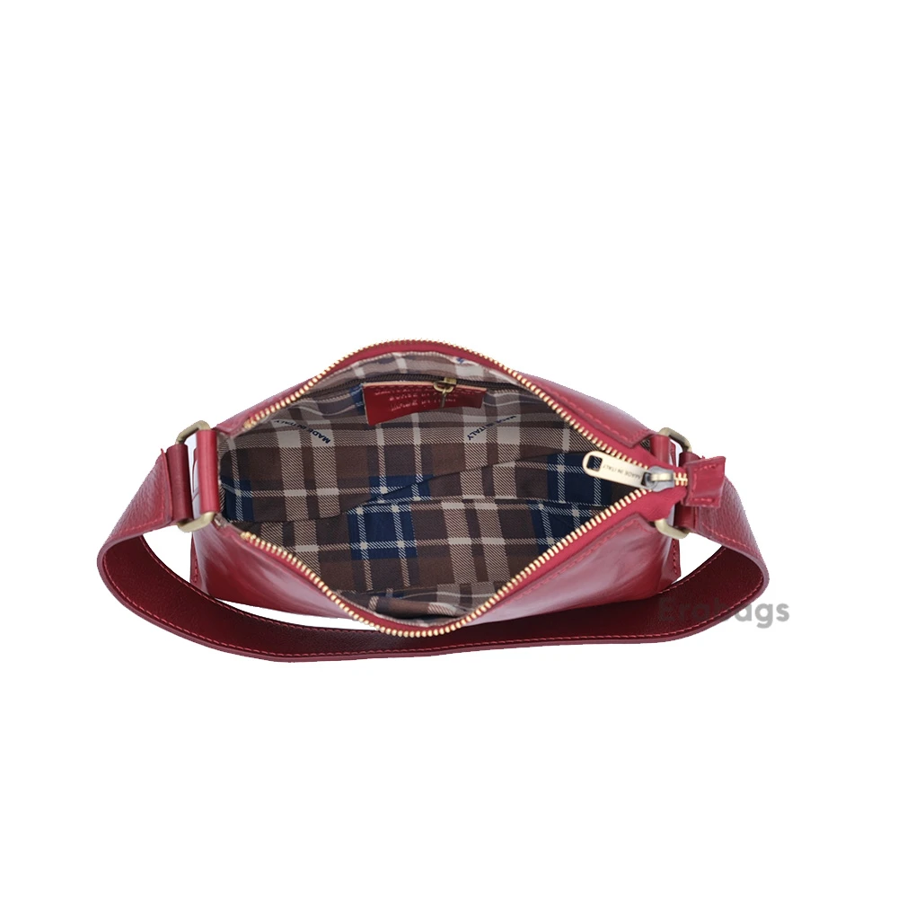 leather_bag_4_20250724_1136.webp