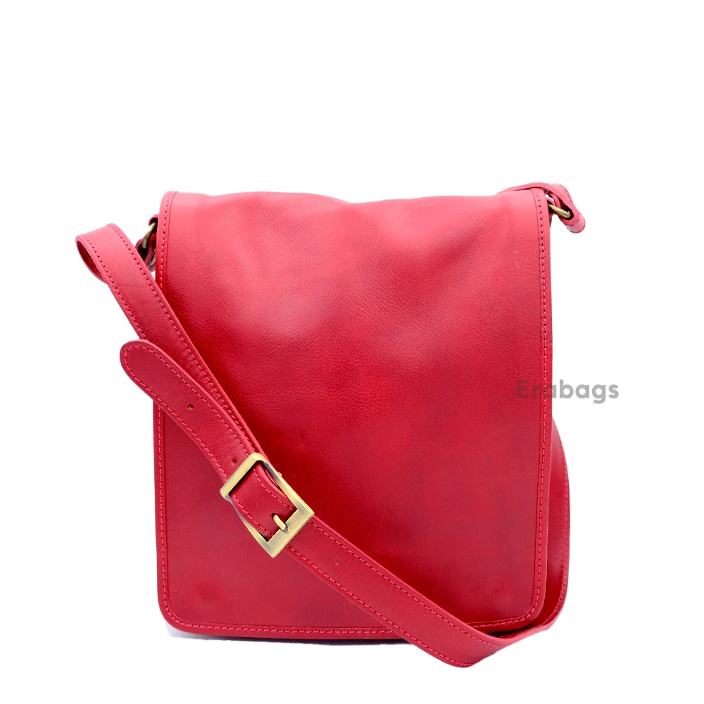 leather_bag_1_202507242241.webp