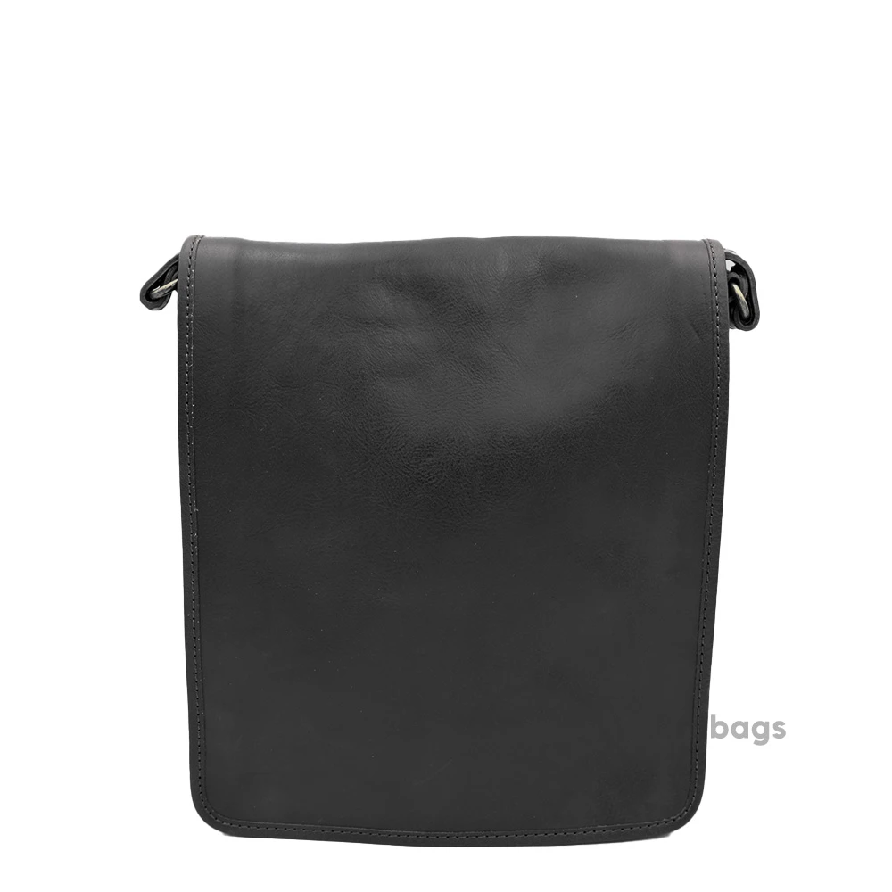 leather_bag_8_202507242243.webp