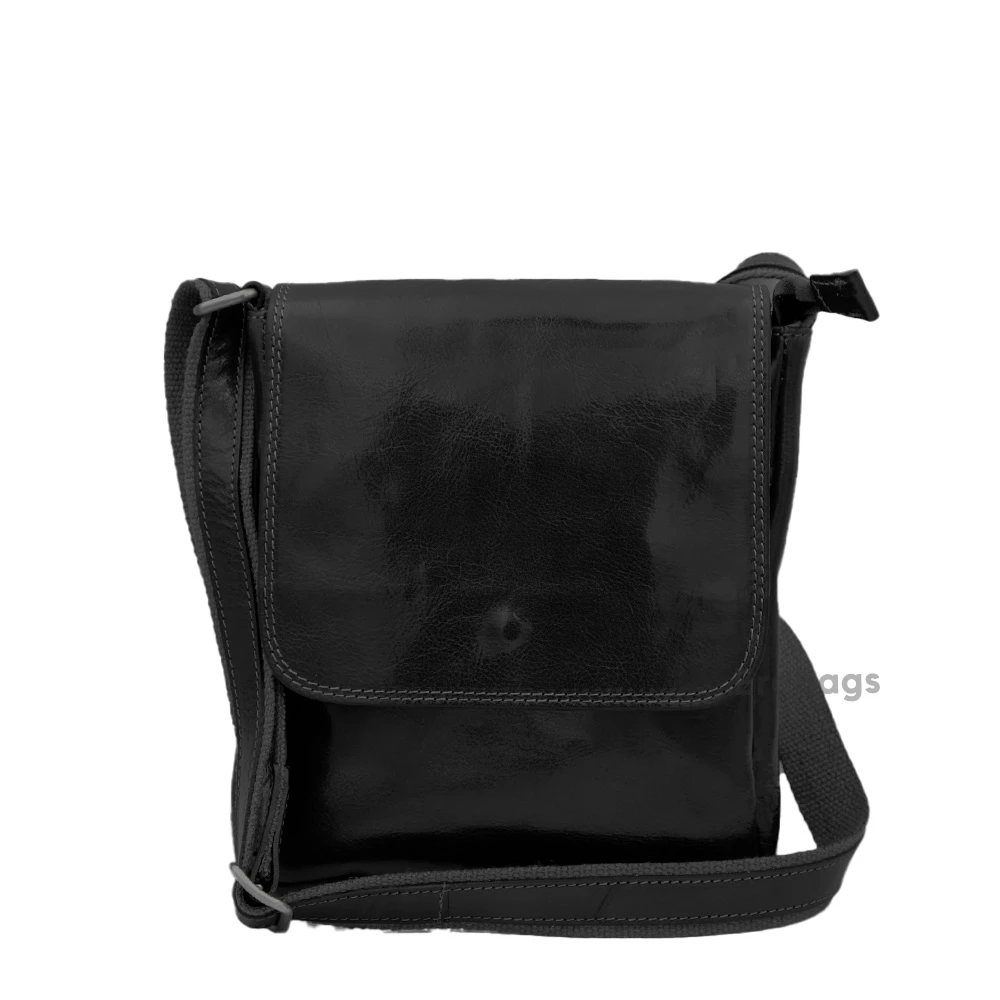 leather_bag_7_202507242254.webp