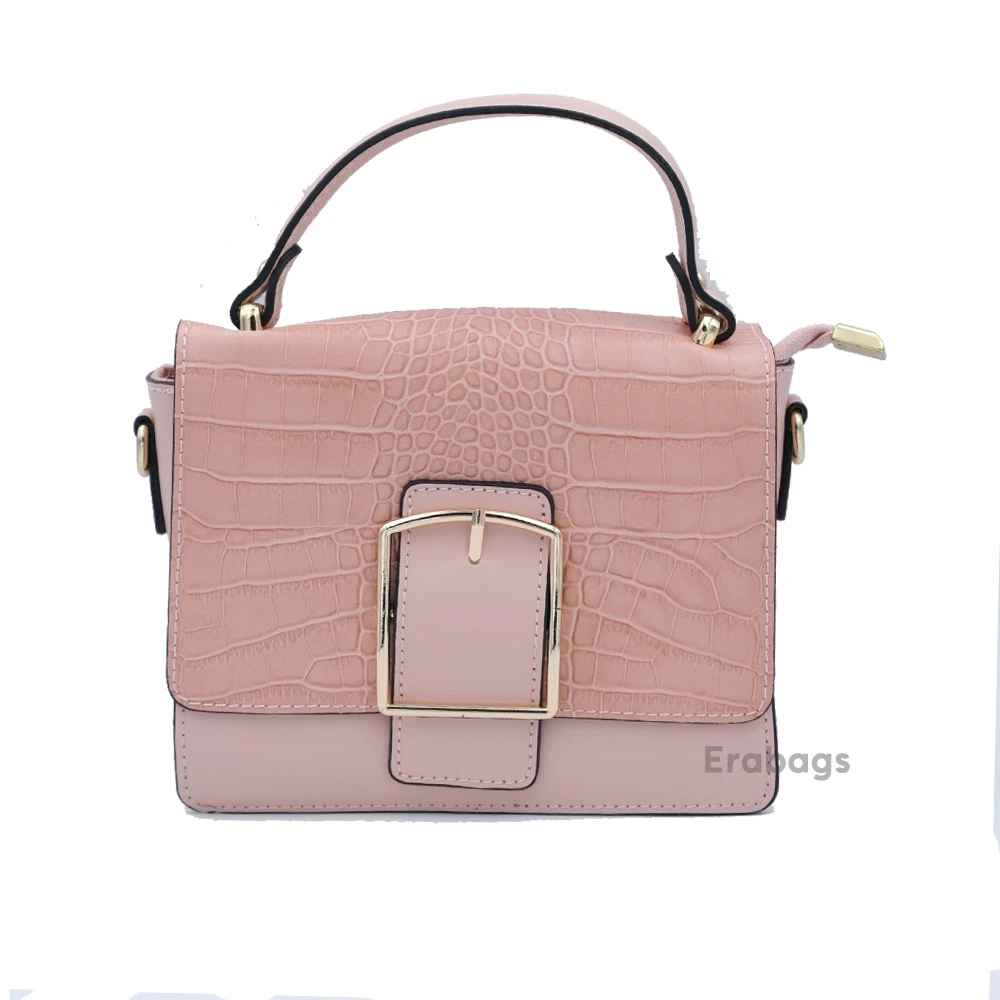 leather_bag_4_202507272242.webp