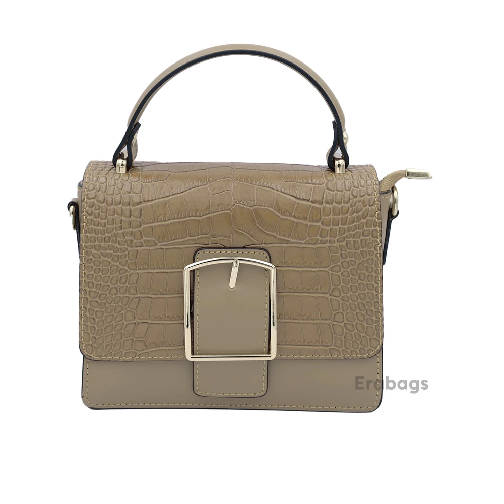 leather_bag_5_202507272240.webp