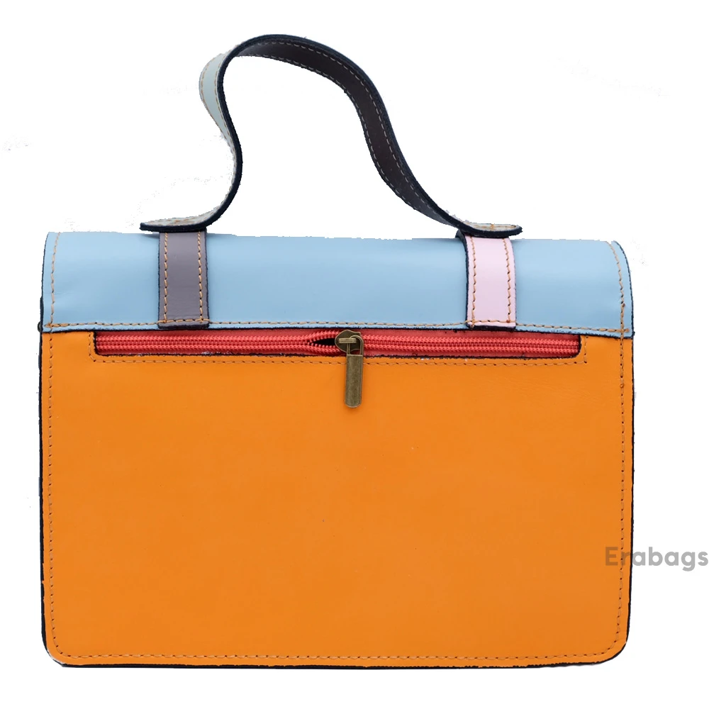 leather_bag_11_202507272347.webp