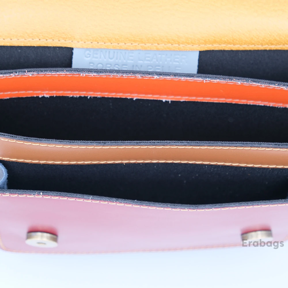 leather_bag_15_202507272347.webp