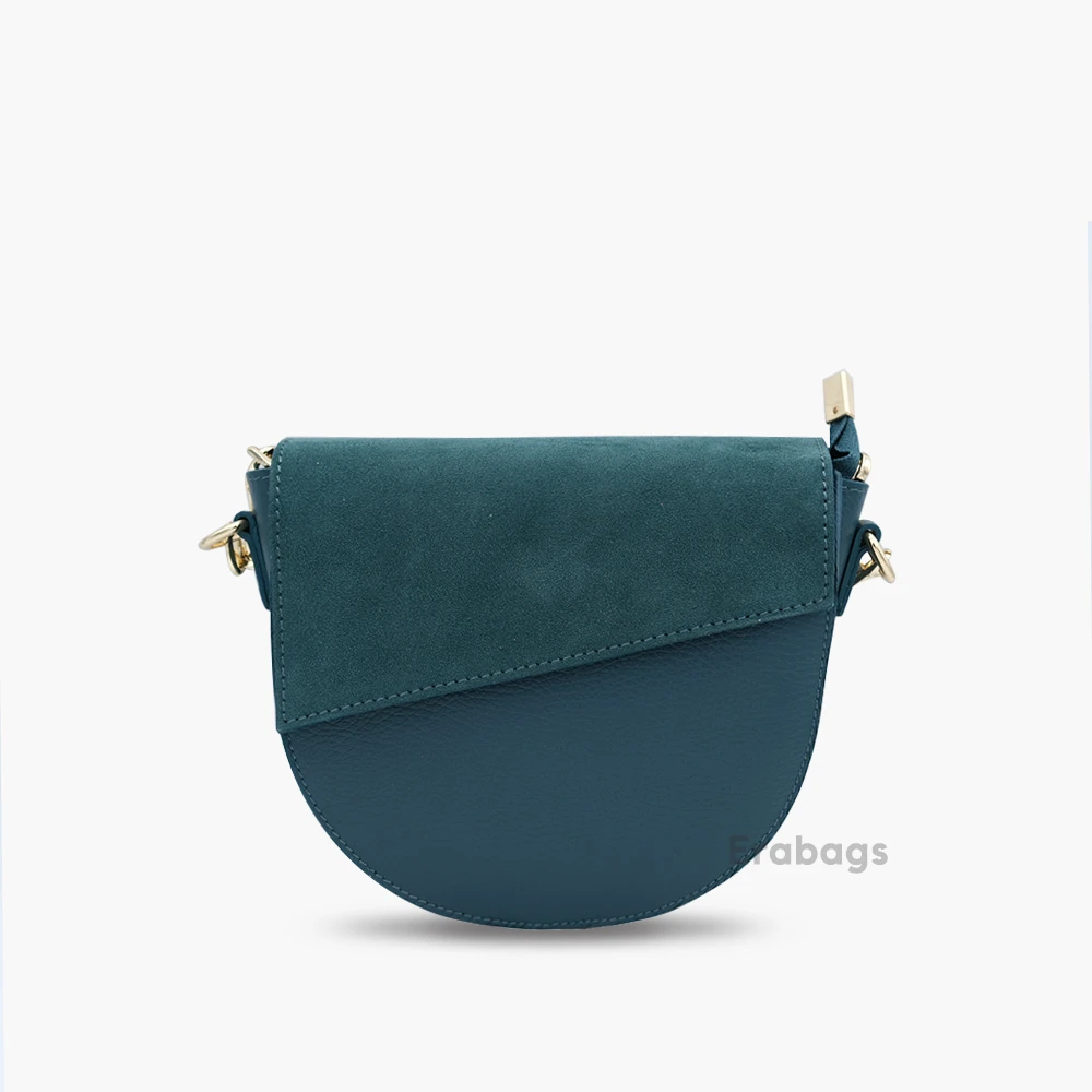 leather_bag_4_202507282124.webp
