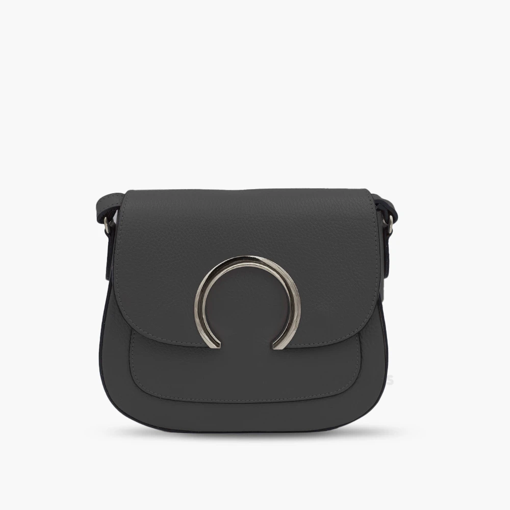 leather_bag_4_20250729_1534.webp
