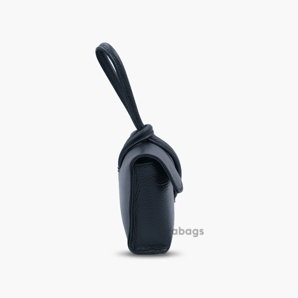 leather_bag_16_20250730_1333.webp