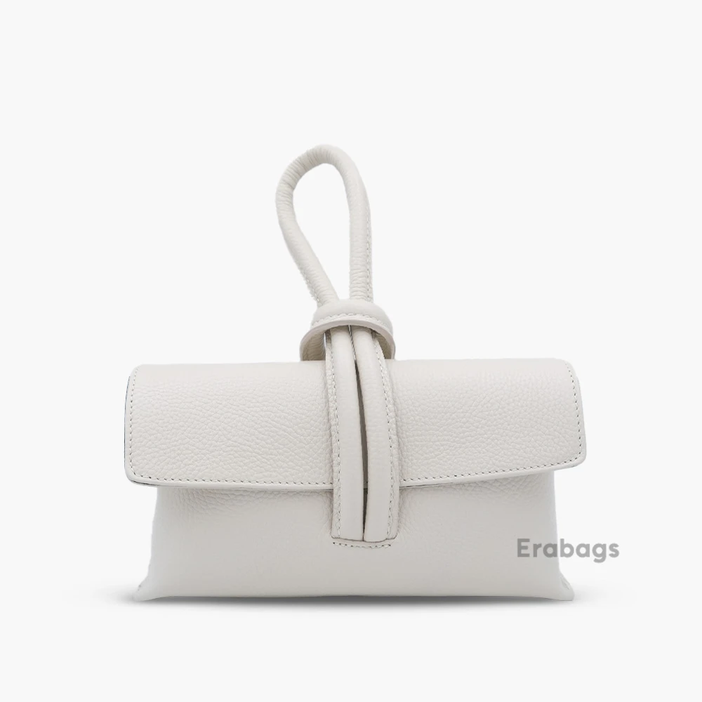 leather_bag_7_20250730_1333.webp