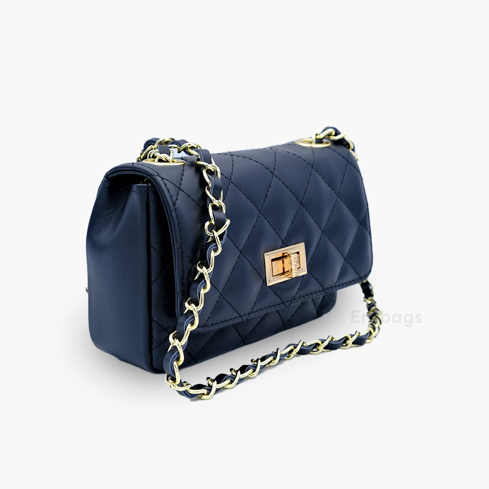 leather_bag_10_202508012341.webp