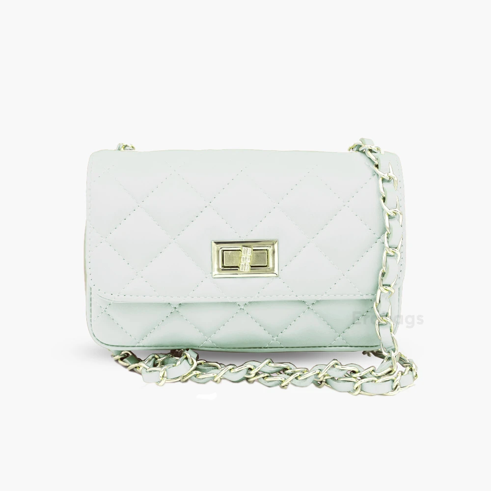 leather_bag_12_202508012351.webp