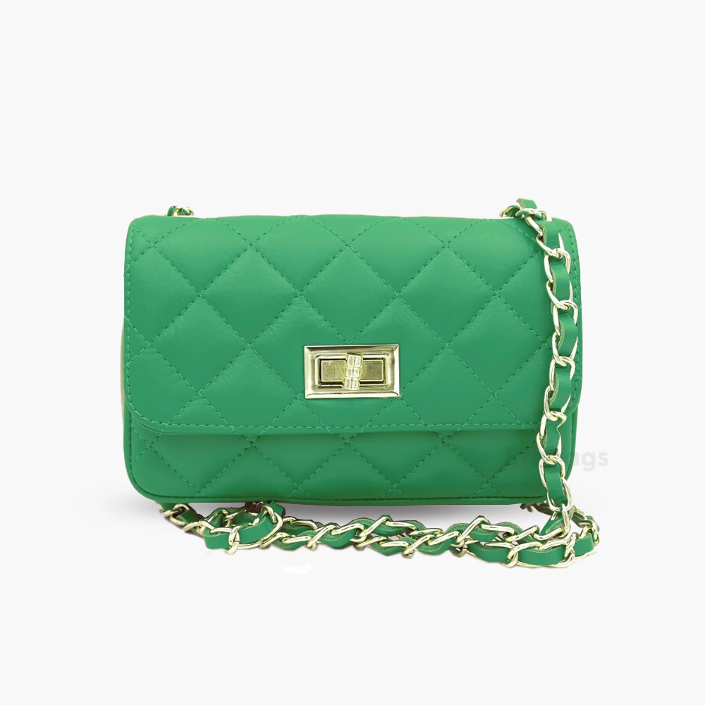 leather_bag_3_202508012341.webp