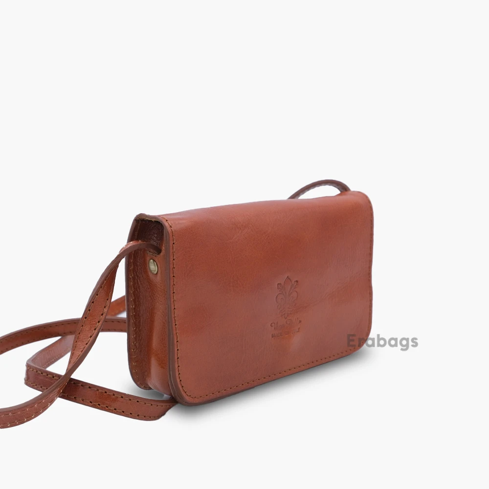 leather_bag_3_20250802_1758.webp