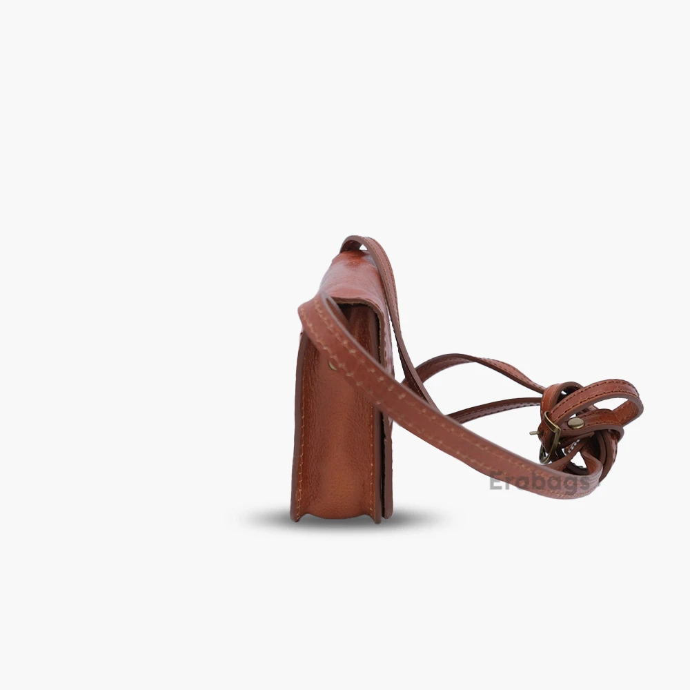 leather_bag_4_20250802_1758.webp