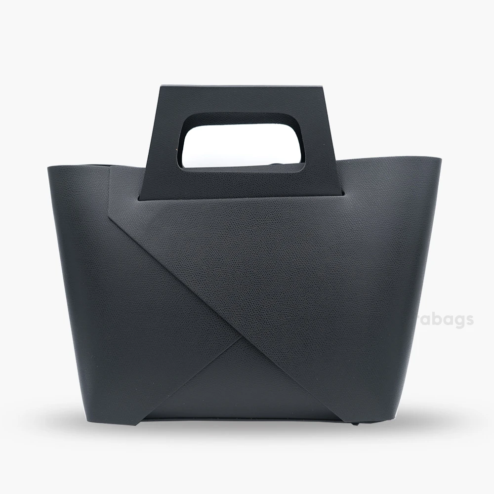 leather_bag_13_202508070012.webp