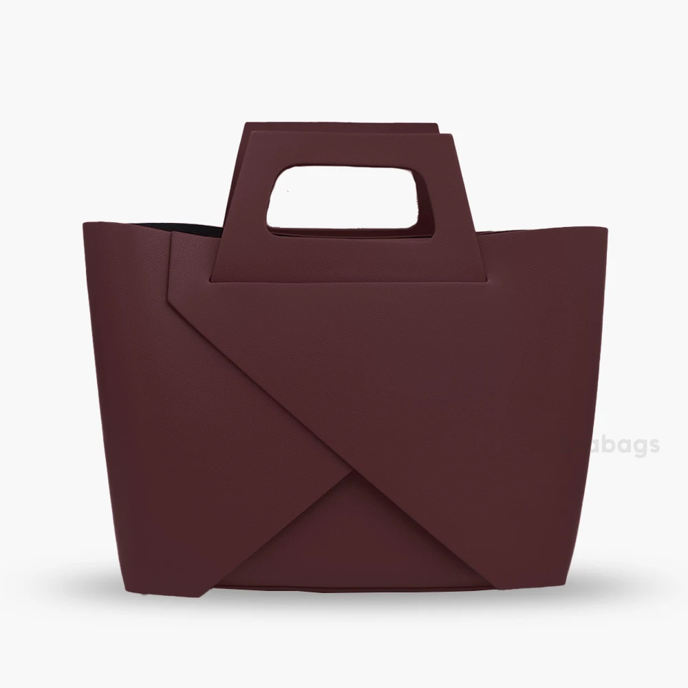 leather_bag_18_202508070027.webp