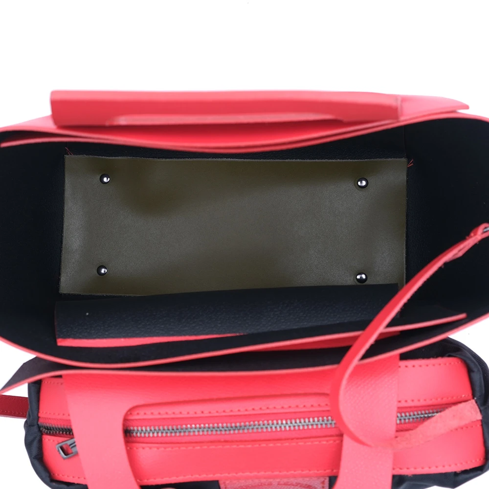 leather_bag_8_202508070012.webp
