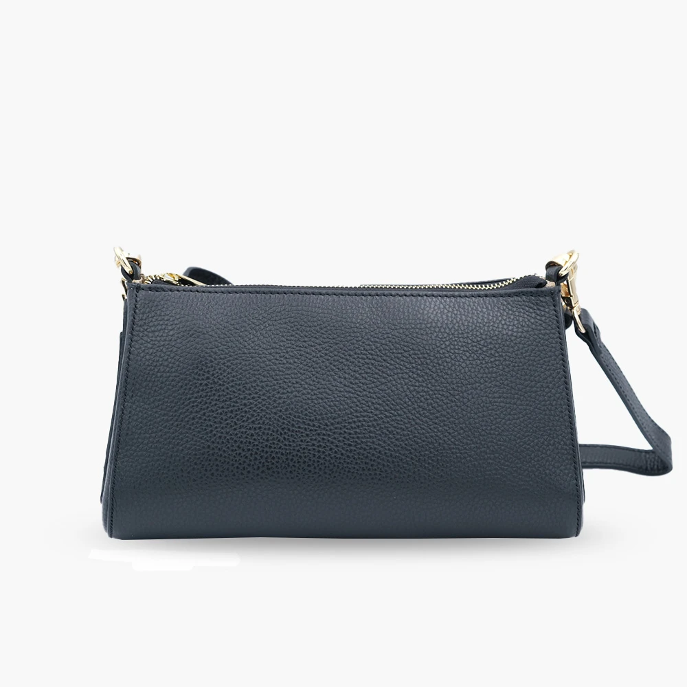 leather_bag_7_202508071440.webp