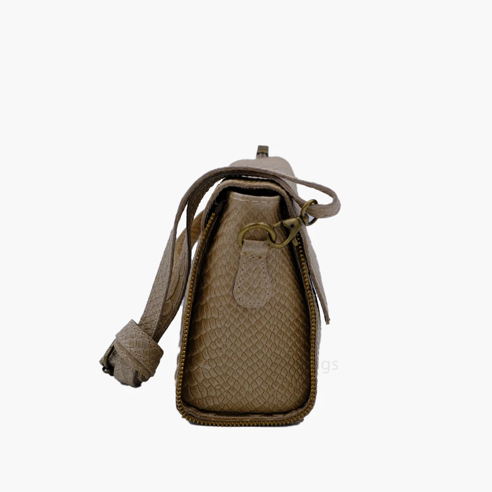 leather_bag_3_20250808_1604.webp