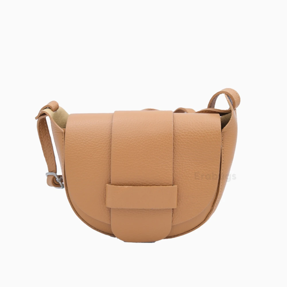 leather_bag_7_20250903_1341.webp