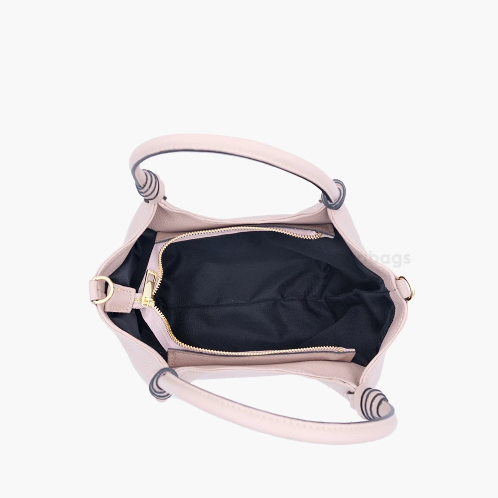 leather_bag_9_20250904_1718.webp